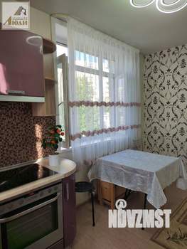 2-к квартира, вторичка, 63м2, 2/27 этаж