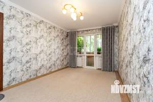 3-к квартира, вторичка, 58м2, 2/5 этаж