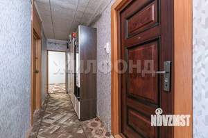 3-к квартира, вторичка, 58м2, 8/10 этаж