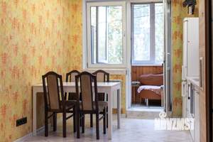 2-к квартира, вторичка, 64м2, 3/6 этаж