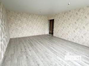 2-к квартира, вторичка, 64м2, 2/10 этаж