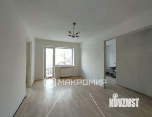 3-к квартира, вторичка, 58м2, 3/5 этаж
