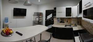 3-к квартира, вторичка, 101м2, 4/12 этаж