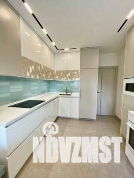 2-к квартира, вторичка, 75м2, 4/15 этаж