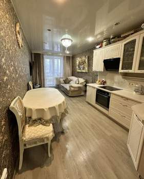 1-к квартира, вторичка, 42м2, 6/10 этаж