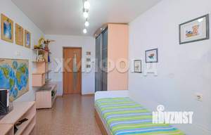 2-к квартира, вторичка, 56м2, 1/10 этаж