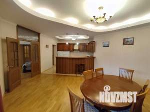 3-к квартира, вторичка, 128м2, 6/15 этаж