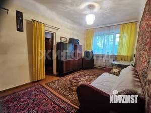 2-к квартира, вторичка, 43м2, 1/2 этаж