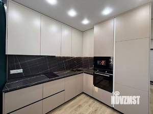 2-к квартира, вторичка, 42м2, 18/25 этаж