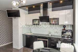 3-к квартира, вторичка, 60м2, 10/18 этаж