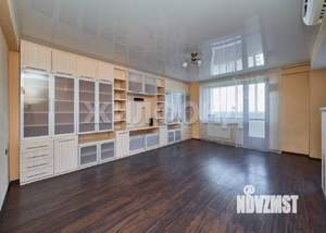 4-к квартира, вторичка, 141м2, 13/17 этаж