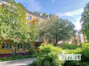 3-к квартира, вторичка, 58м2, 4/4 этаж