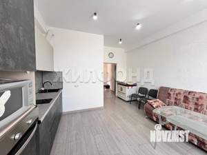 2-к квартира, вторичка, 77м2, 1/17 этаж