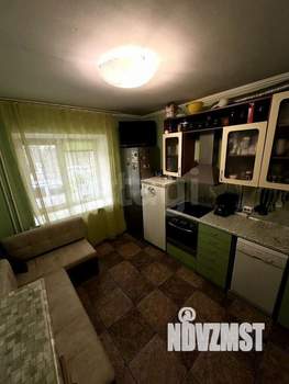 2-к квартира, вторичка, 64м2, 1/10 этаж