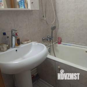 3-к квартира, вторичка, 65м2, 9/10 этаж