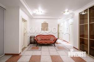 3-к квартира, вторичка, 151м2, 2/11 этаж