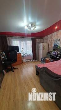 4-к квартира, вторичка, 78м2, 1/10 этаж