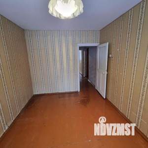 3-к квартира, вторичка, 64м2, 1/4 этаж