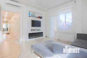 3-к квартира, вторичка, 72м2, 2/19 этаж