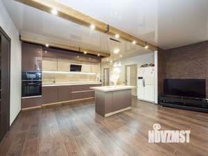 3-к квартира, вторичка, 117м2, 11/17 этаж