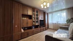 3-к квартира, вторичка, 57м2, 5/5 этаж