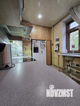 4-к квартира, вторичка, 108м2, 2/5 этаж