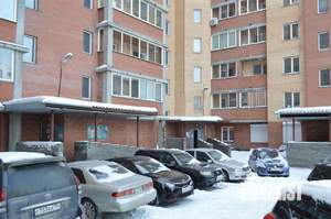 2-к квартира, вторичка, 55м2, 1/10 этаж