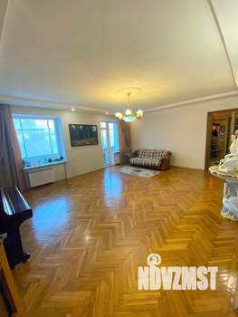5-к квартира, вторичка, 149м2, 3/5 этаж