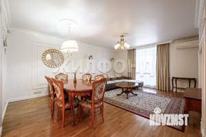 3-к квартира, вторичка, 151м2, 2/11 этаж