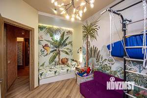 4-к квартира, вторичка, 131м2, 1/5 этаж