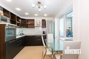 2-к квартира, вторичка, 64м2, 9/11 этаж