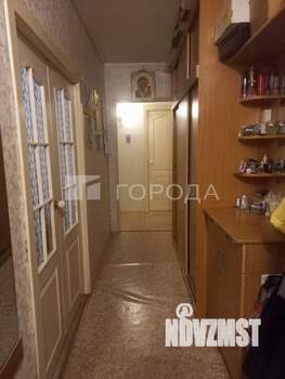 3-к квартира, вторичка, 64м2, 1/10 этаж