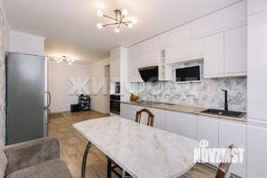 3-к квартира, вторичка, 103м2, 6/14 этаж
