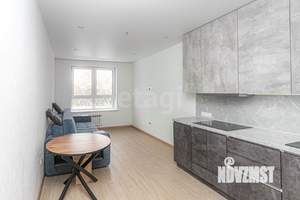 2-к квартира, вторичка, 43м2, 1/8 этаж