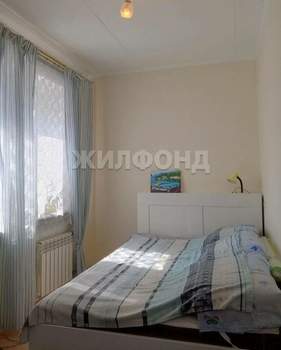2-к квартира, вторичка, 41м2, 1/4 этаж