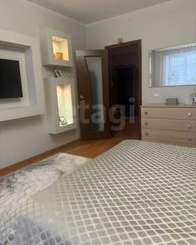 3-к квартира, вторичка, 81м2, 2/9 этаж