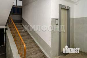 2-к квартира, вторичка, 43м2, 1/9 этаж