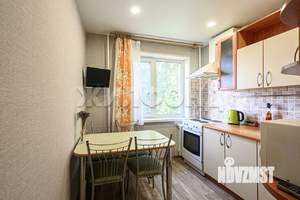 4-к квартира, вторичка, 60м2, 2/5 этаж