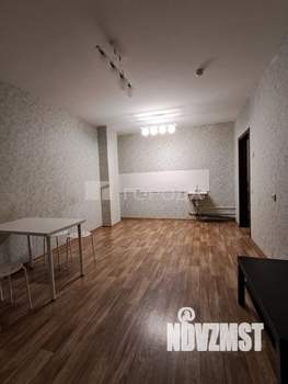 3-к квартира, вторичка, 60м2, 10/10 этаж