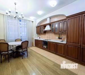 3-к квартира, вторичка, 123м2, 3/13 этаж