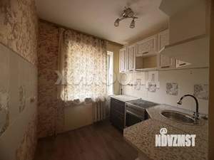 4-к квартира, вторичка, 61м2, 5/5 этаж