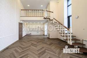 4-к квартира, вторичка, 104м2, 9/9 этаж