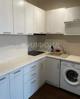 Студия квартира, вторичка, 32м2, 4/10 этаж