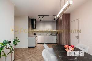 4-к квартира, вторичка, 107м2, 3/17 этаж