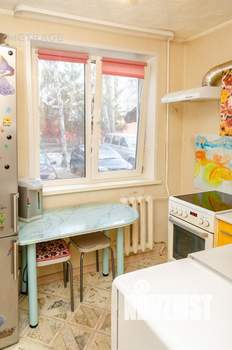 2-к квартира, вторичка, 44м2, 1/5 этаж