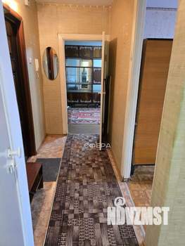 2-к квартира, вторичка, 44м2, 1/9 этаж