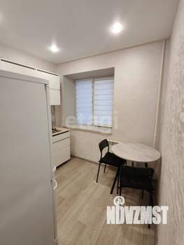 2-к квартира, вторичка, 42м2, 1/5 этаж