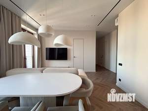 3-к квартира, вторичка, 63м2, 18/28 этаж