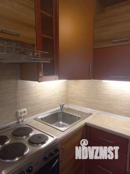 2-к квартира, вторичка, 42м2, 1/5 этаж