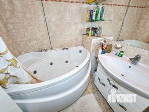 2-к квартира, вторичка, 60м2, 13/17 этаж